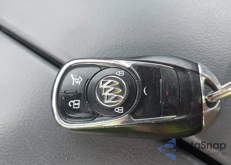 2019 Buick Envision Fwd Essence from USA, damaged, VIN LRBFXCSA7KD022360